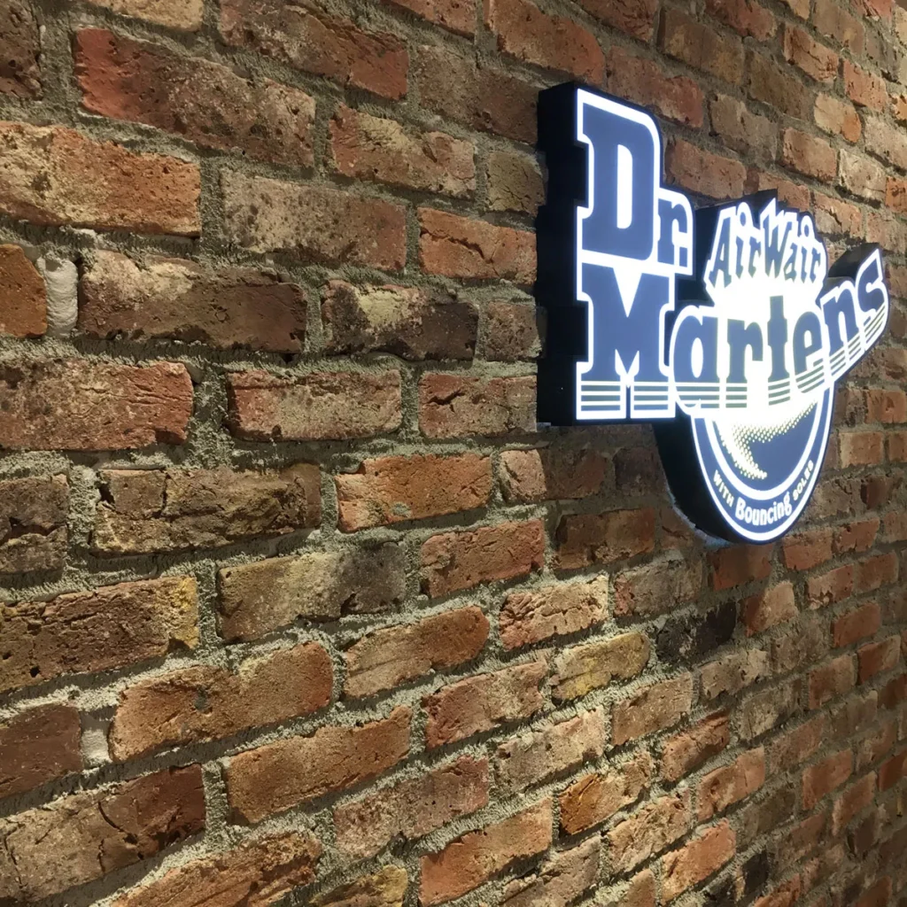 ブリックタイルCAN’BRICK「マンチェスター(MC-1)」ドクターマーチン二子玉川ライズ店